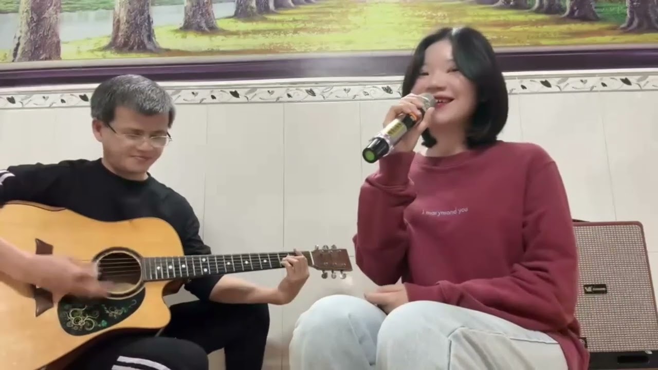 Hai Cha Con gởi đến cả nhà Ck -Bài Tanggo Cho Em (tone F)Tg:Lam Phương🌹