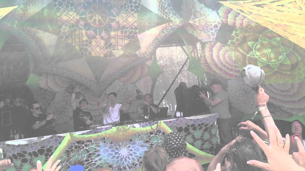 Fabio & Moon - Just A Vision @ Psychedelic Circus 2015