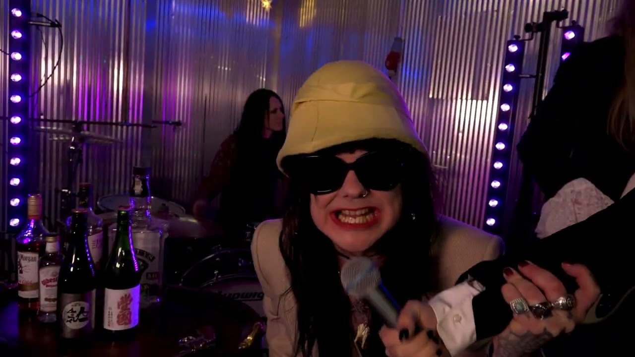 Trench Dogs - Cobblestone Waltz (Official Video)