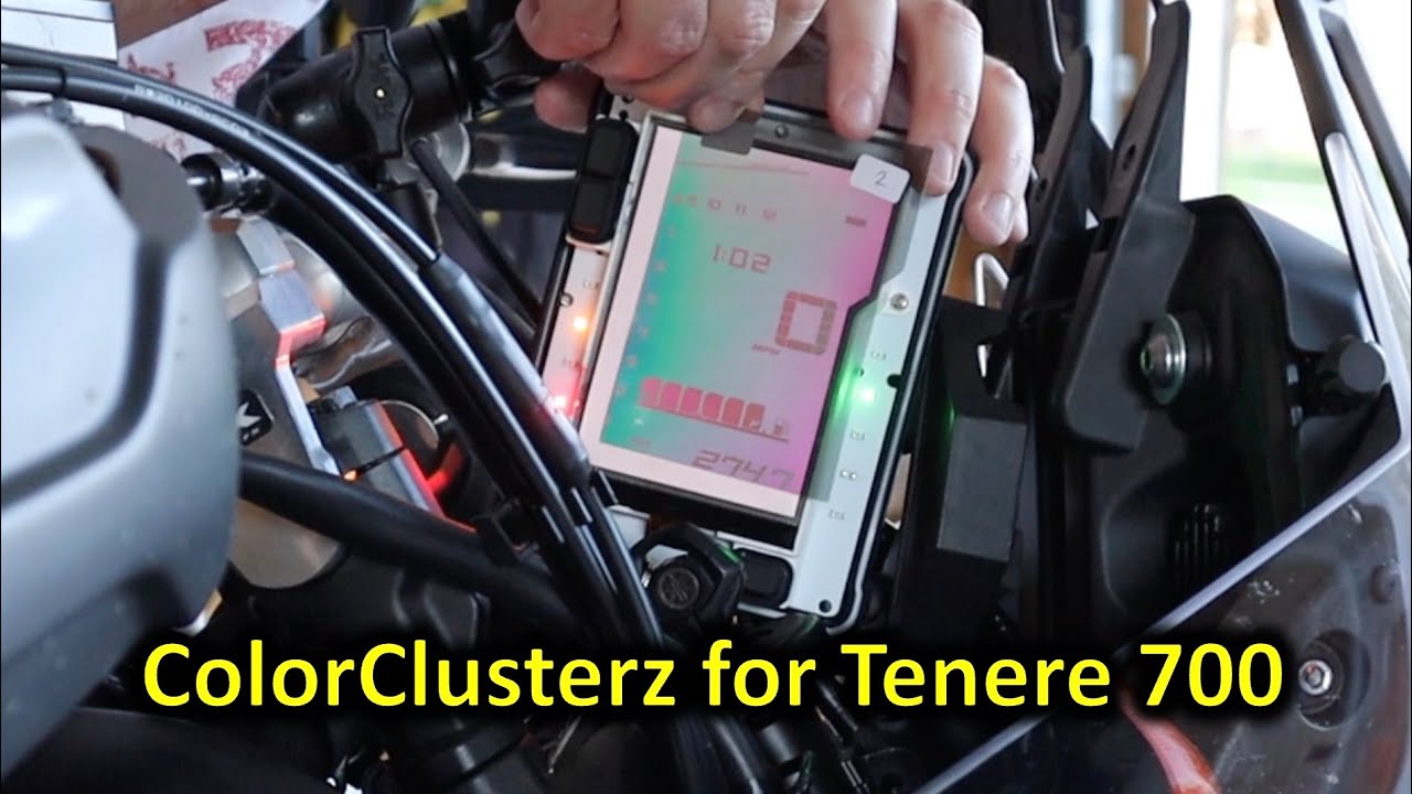 ColorClusterz installation on Tenere 700. LCD Flip to Dark Mode, inverting the colors.