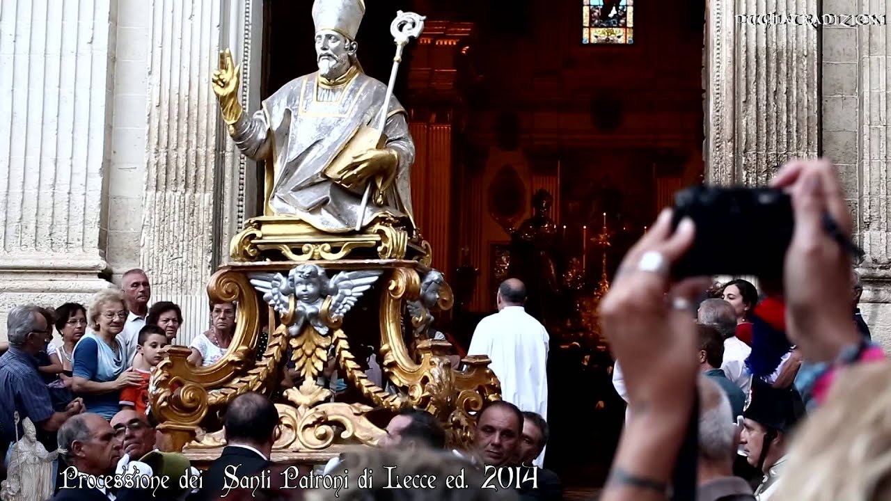 Uscita processione SS. Oronzo, Fortunato e Giusto a Lecce - 24 agosto 2014