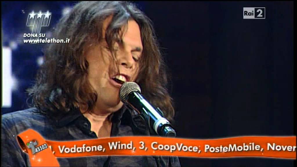 Gianluca Grignani - Natura Umana (Telethon 2011)