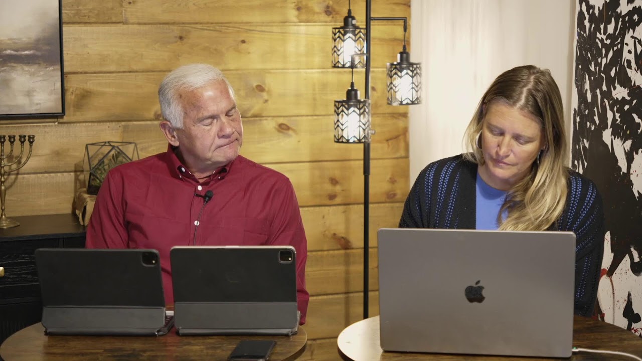 The Table with Paul Keith and Amy Davis