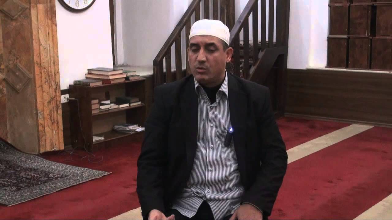 Nëna ime don me bë Tesbih, na shpjegoni se si duhet bërë? - Hoxhë Fatmir Zaimi