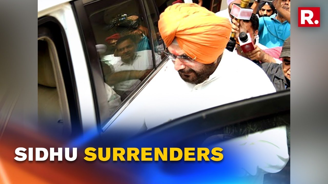 Navjot Singh Sidhu Surrenders In Road Rage Case Day After SC's One-Year Jail Term Order