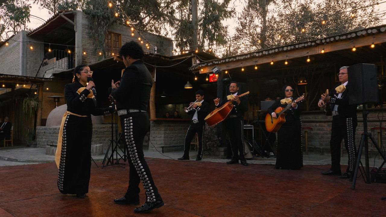 Mariachi Raices (Show en vivo)