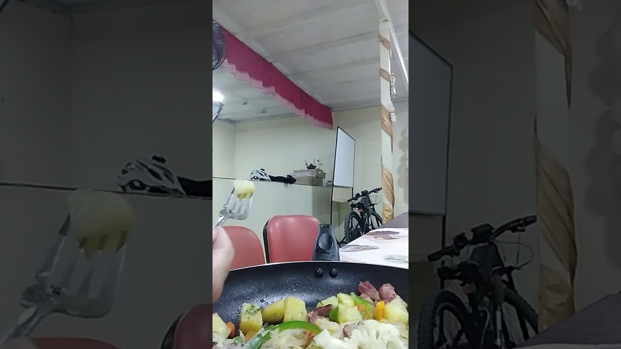 ASMR ( Ensalada tocino verduras )