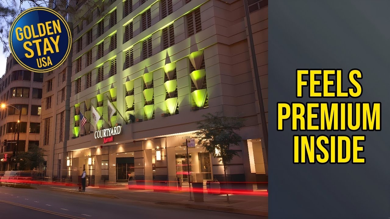 Courtyard Chicago Downtown/River North - Feels Premium Inside | Chicago (IL), United States⭐