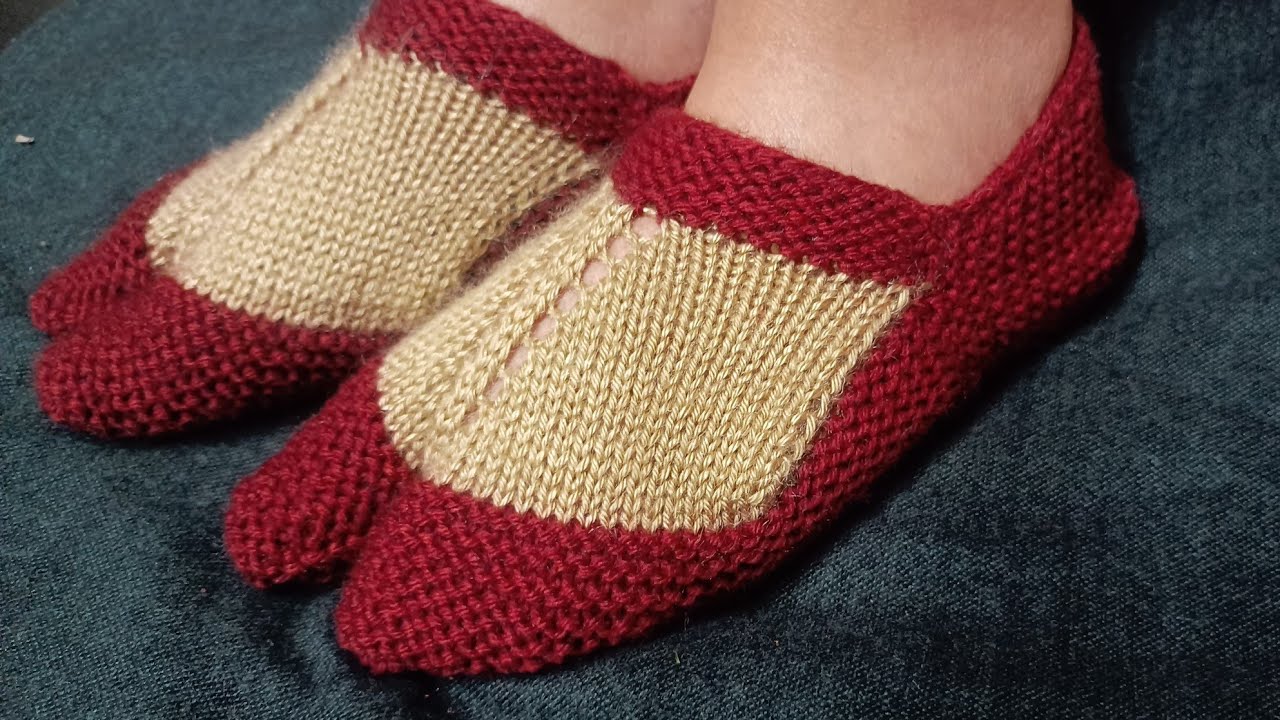 💁Two colours beautiful thumb socks ll दो रंगों में अंगूठे वाली जुराब ।।🧶🪡