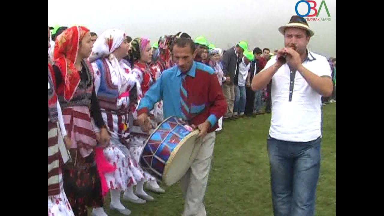 TRABZON VE GİRESUNLULARIN SİS DAĞI YAYLA ŞENLİĞİNDE KEMENÇE HORON KEYFİ/OBA AJANS -2009-Ahmet Bayrak