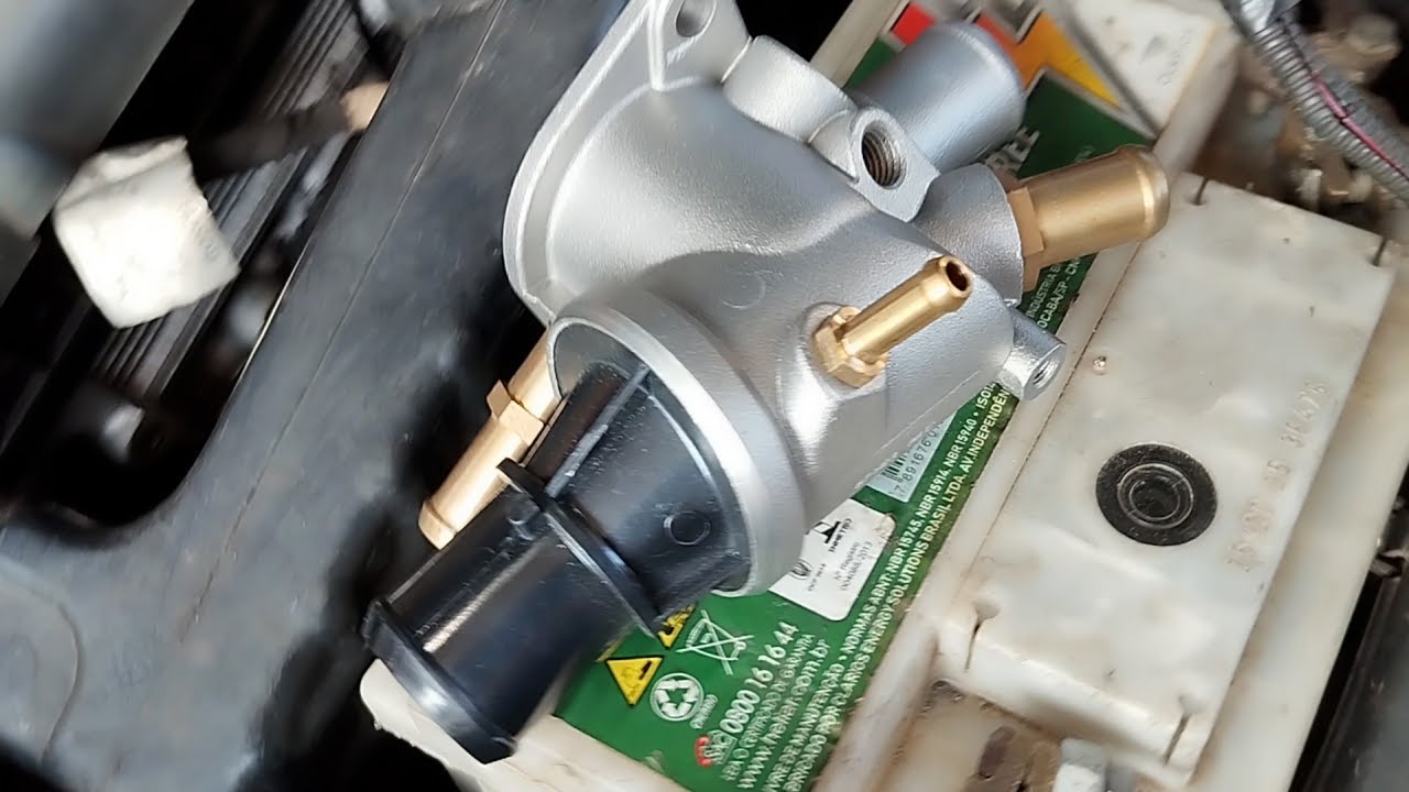 Trocando a válvula termostática do meu fiat marea