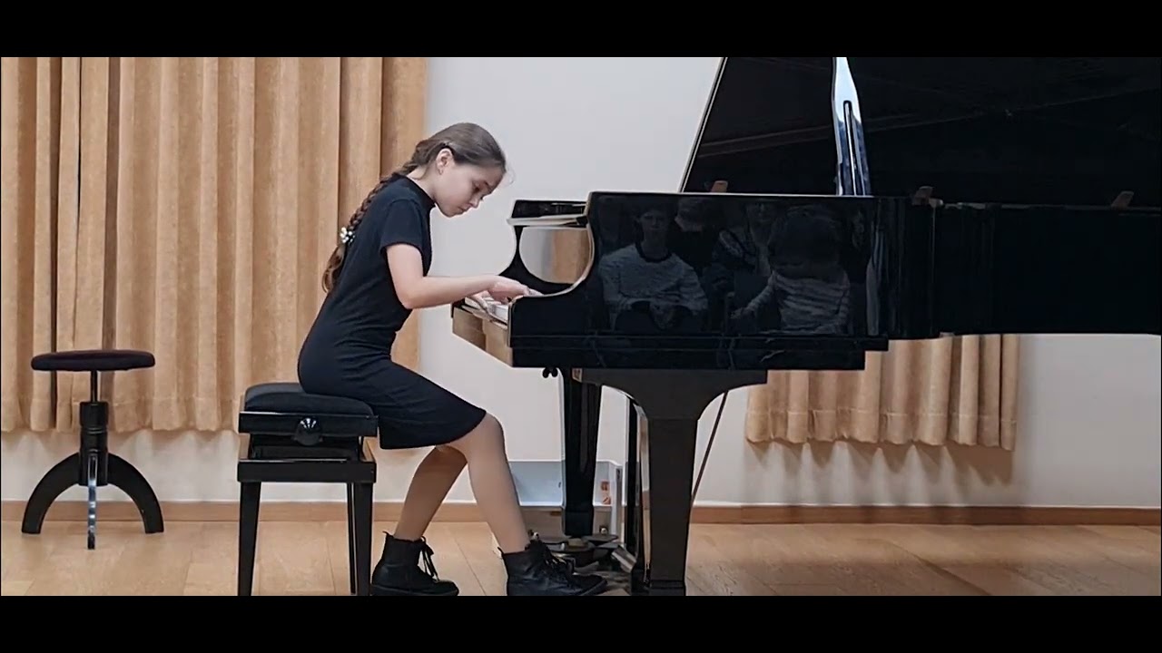 Maya Kaplan 12 y,  Debussy - Arabesque No. 1 in E major