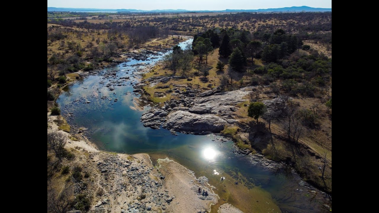 Distintas partes del Río Quillinzo, Valle de Calamuchita - Pueblear Córdoba
