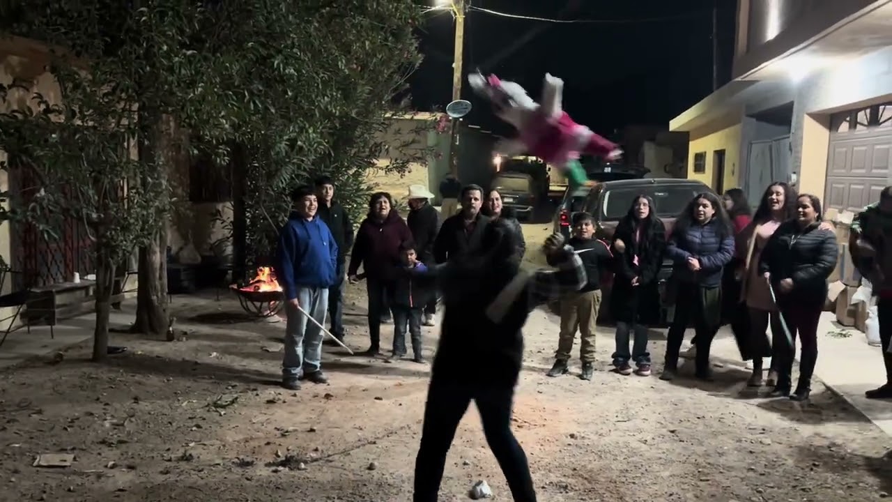El Año Nuevo en la esquina de El Pozole Canatlan 