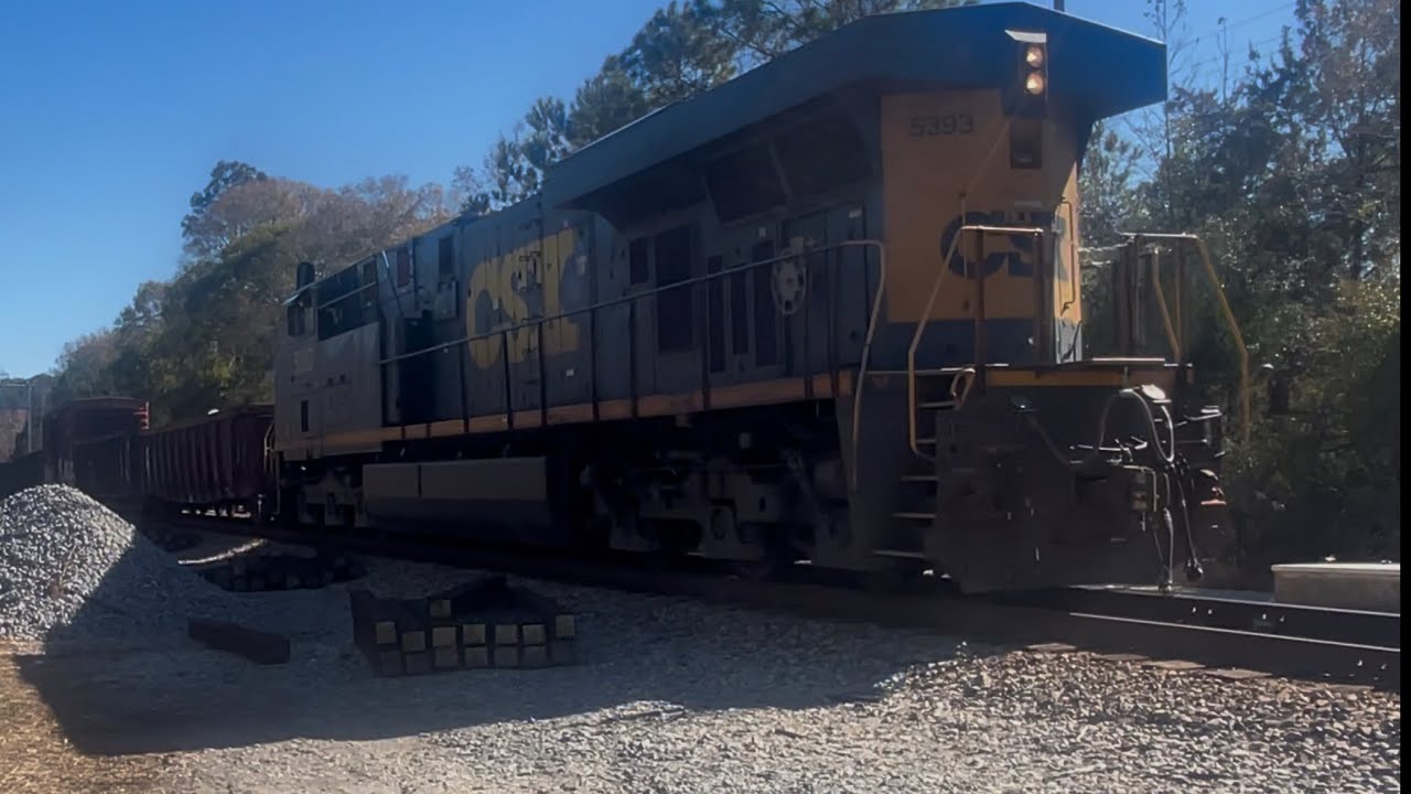 CSX W032 12:05 PM