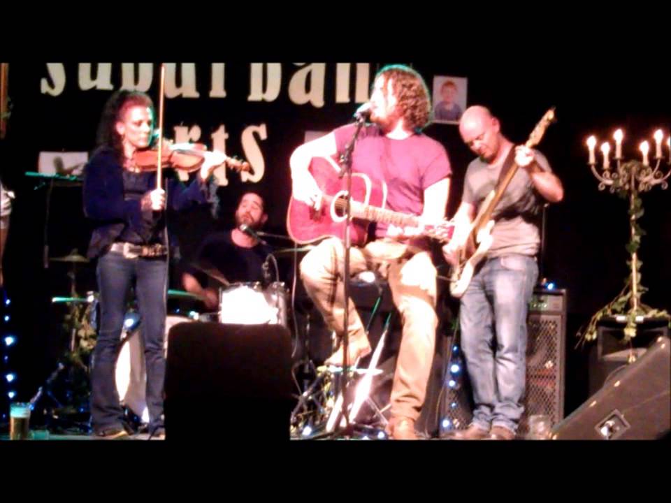 Take a Load off Annie - a tribute to The Band - (The Weight)