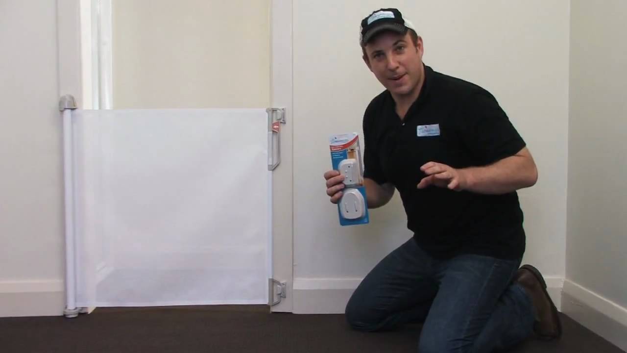 Dreambaby Retractable Gate Installation Video