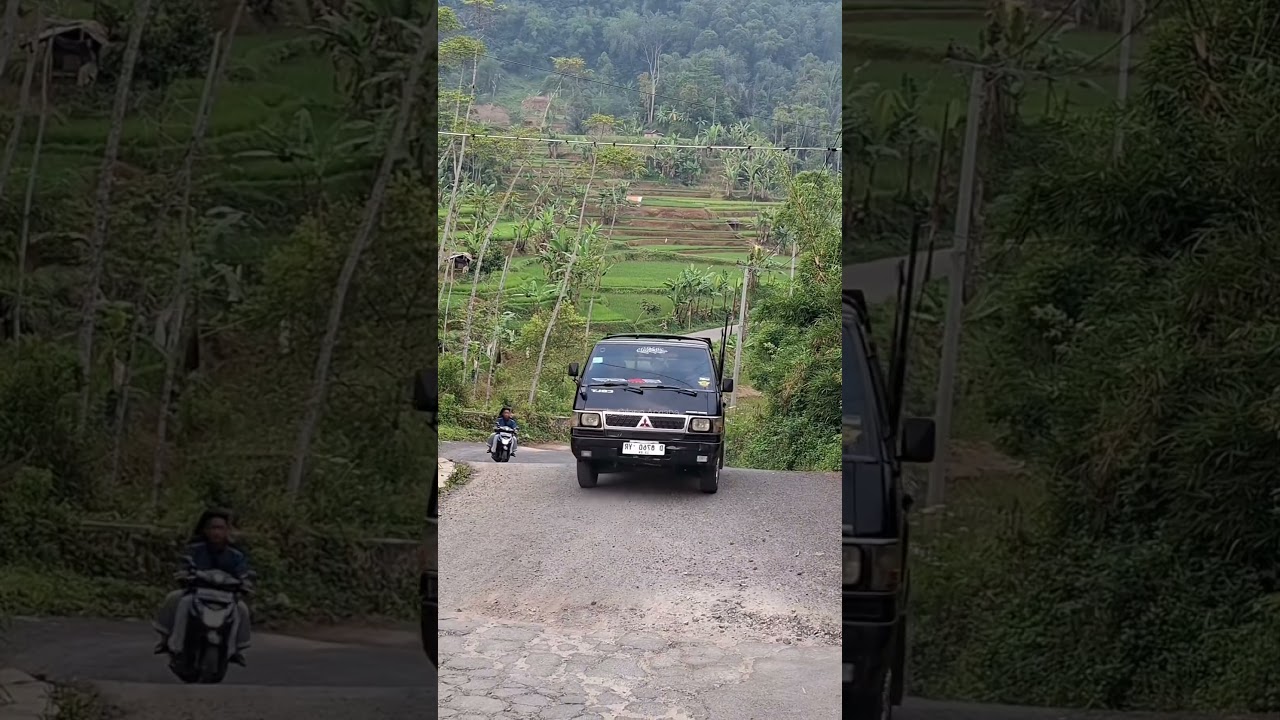 🚌 Extreme Off-Road Bus Journey: Navigating the Impossible! #ShortVideos #OffRoad #AdventureTravel🚙🚙