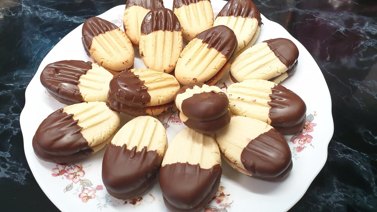 حلوة الفرشيطة تاع زمان إقتصادية للعيد او لشرب لقهوة تدوب في فم/gâteau fourchette Algérien