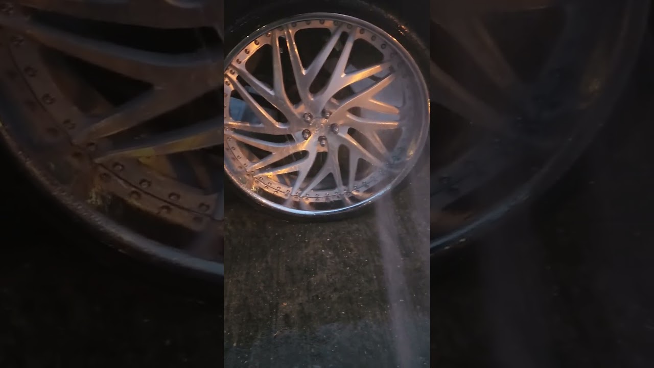 2ft 4in #28s .. still faster than you #crownvic #2whitehorse8 #sbf #dragrace