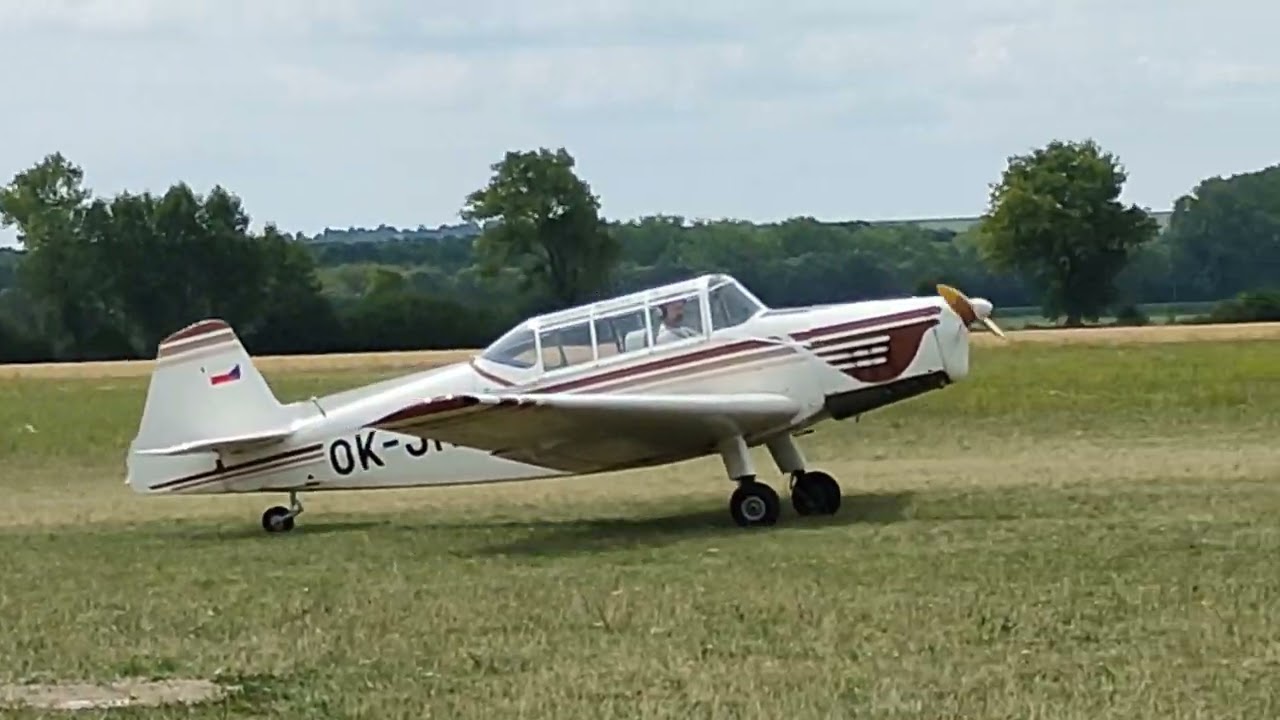Přistání Z-126 v Nitře