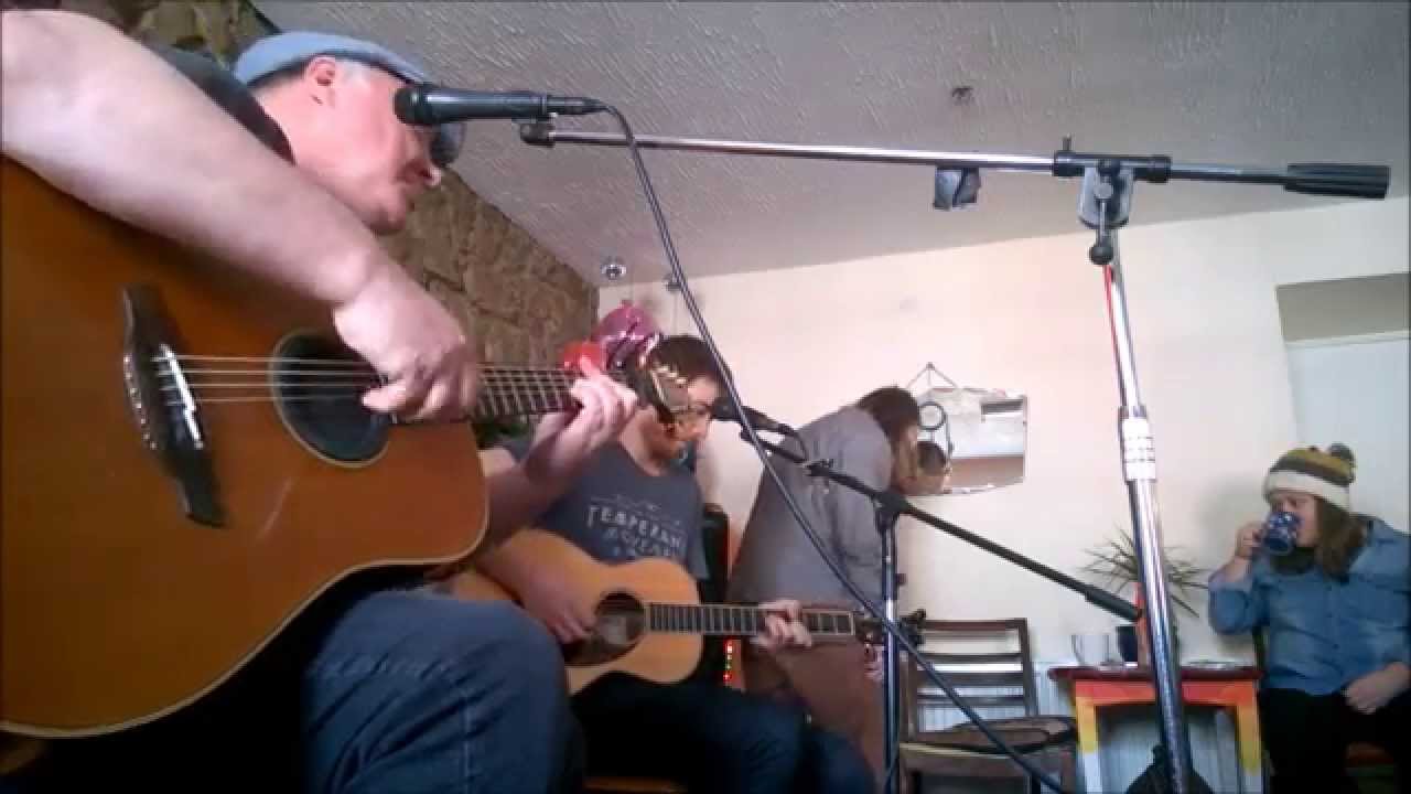 Dave Fleming and Keilan Ross  cover Reg Meuross's Goodbye Hat