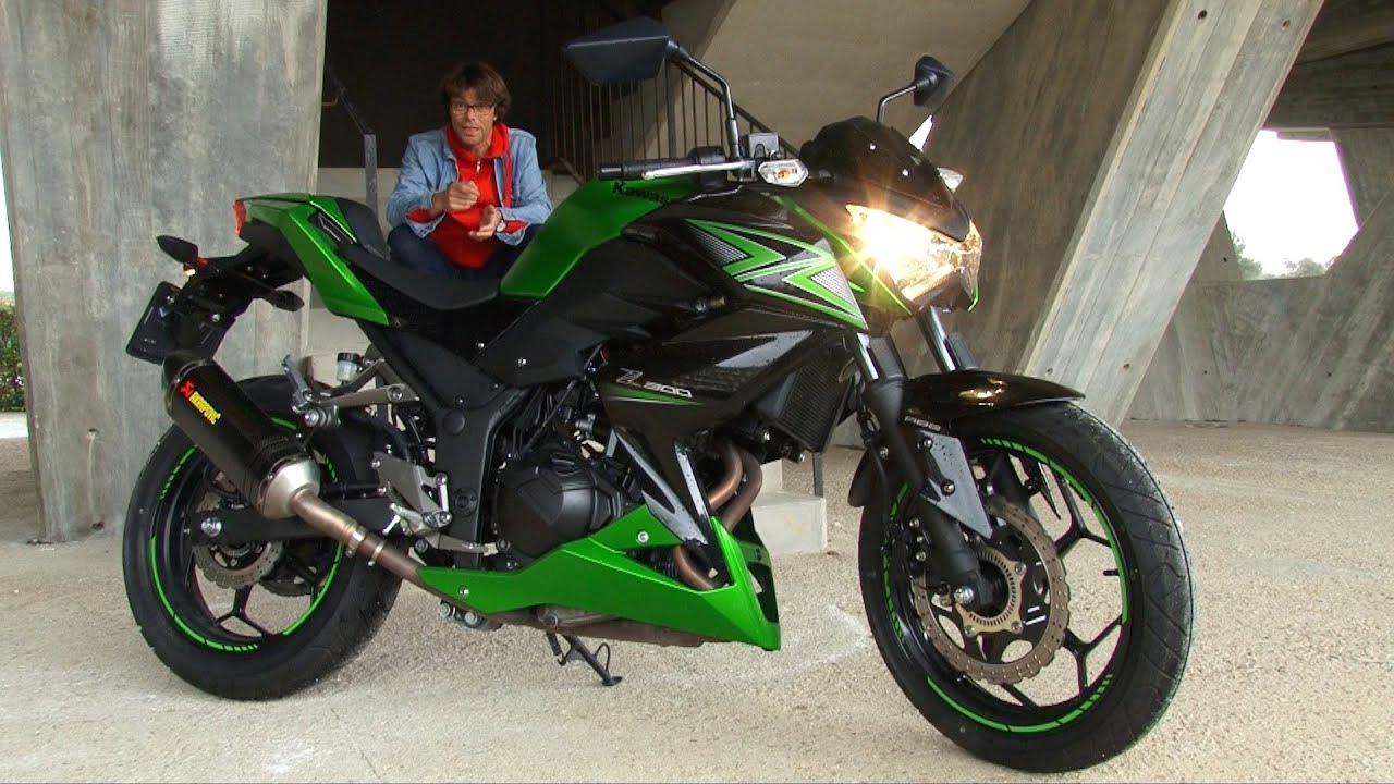 Motor Test: Kawasaki Z300 - MotoMe - S2/04