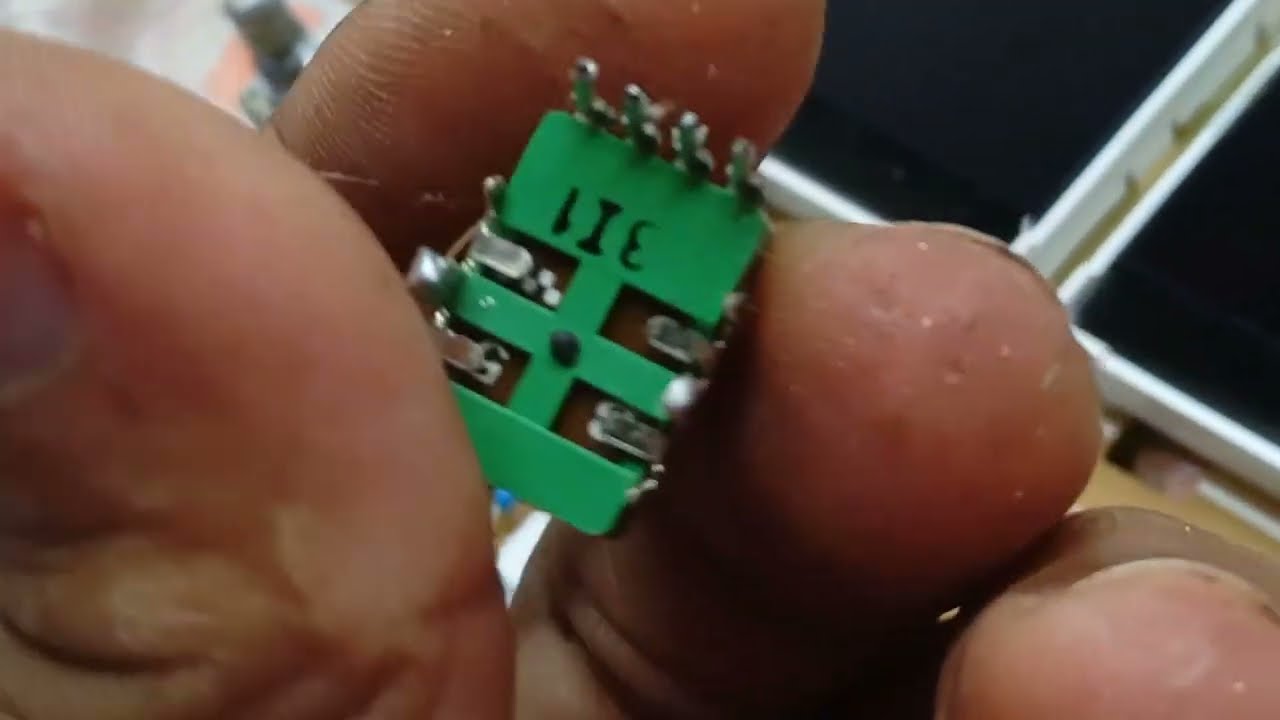 BOSS MOD:GT100 defeito de falhas de sensibilidade volume sem fim como fazer a limpezas