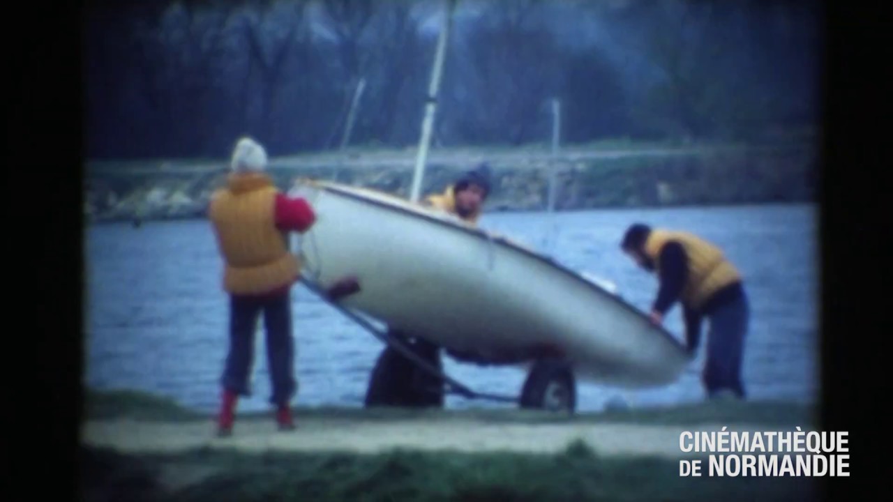 En dériveur à Blainville-sur-Orne (Calvados) en 1970
