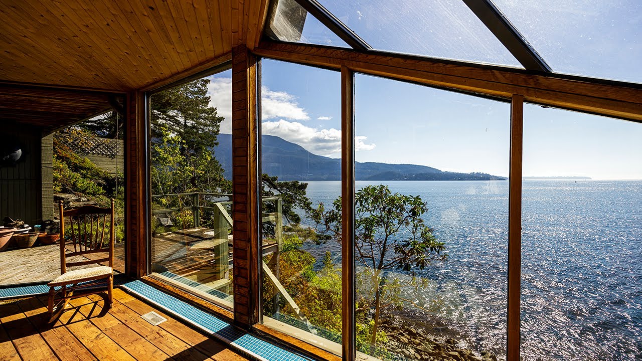 1491 Williams Road -  Bowen Island real estate
