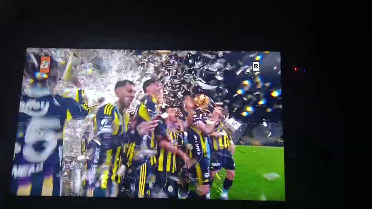 Hele sükür Fenerbahçem