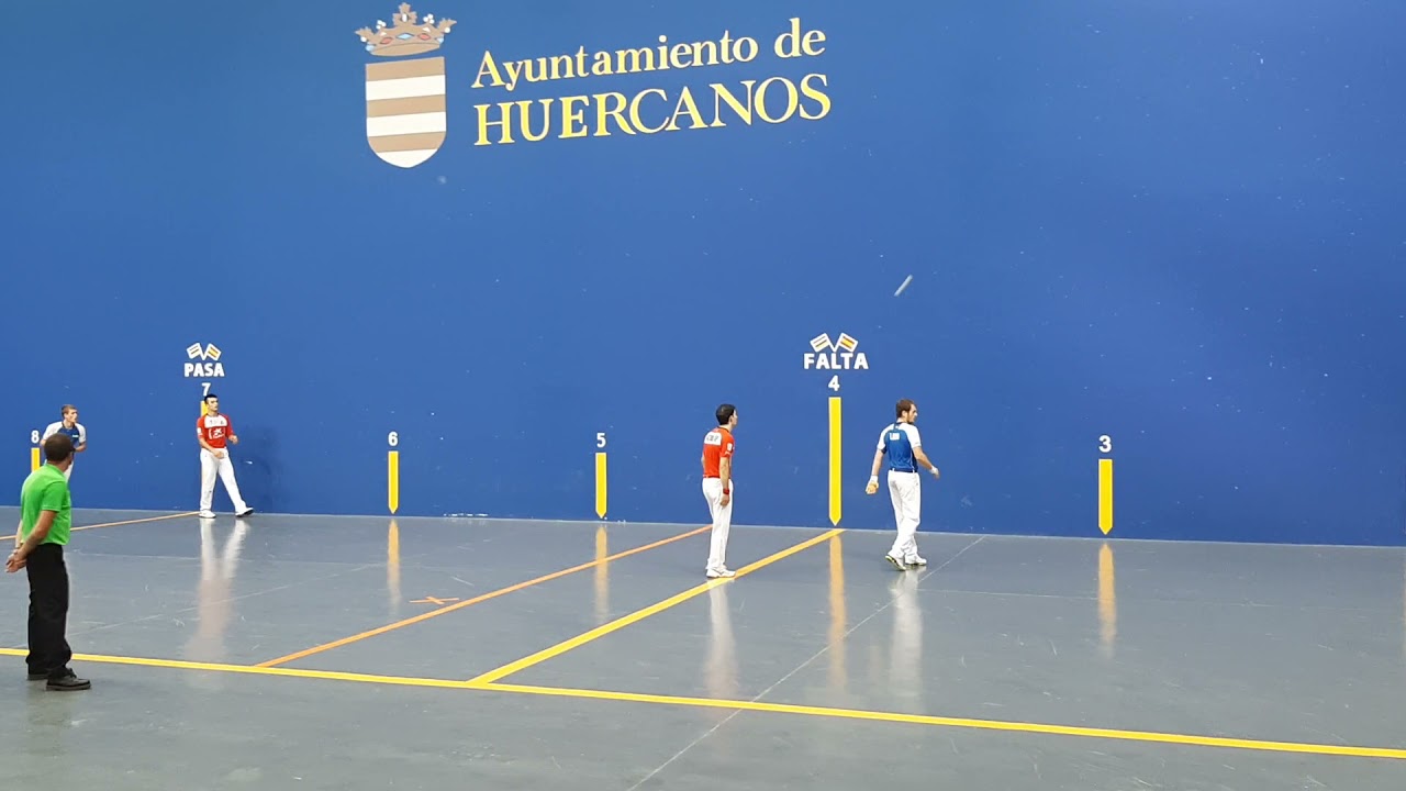 PELOTA MANO HUERCANOS ALTUNA III BIKU&Ntilde;A vs LASO MARIEZKURRENA II