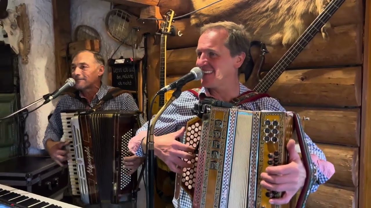 Alpenstarkstrom auf der Blockhütte Oberstaufen, Video 13, 19. Okt. 23, Partyband, Alpenstarkstom