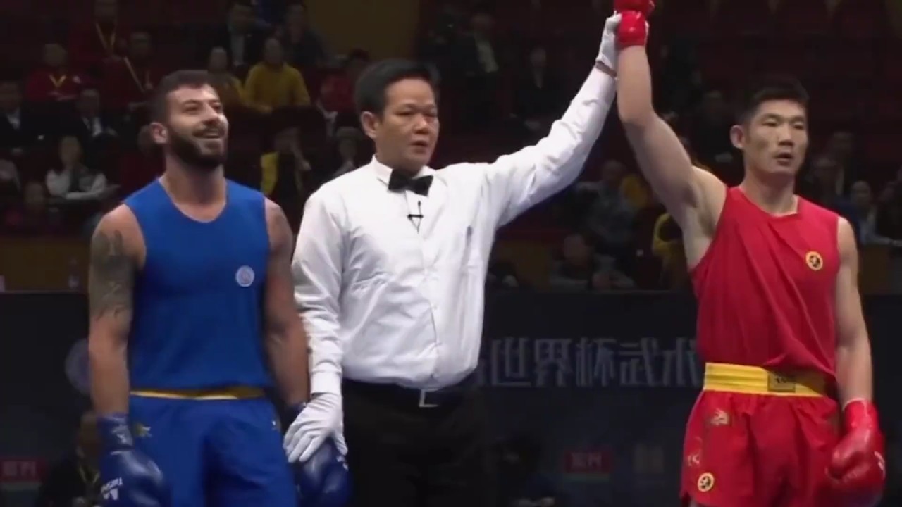 为什么散打冠军一进自由搏击，反而更容易输？