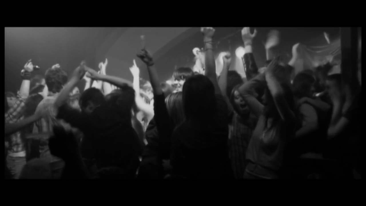 Hip Parade - Girl On The Radio (Official Video)