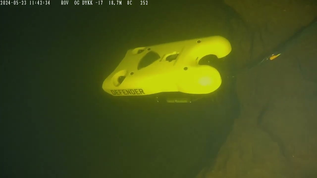 Deep trekker pivot rescue videoray