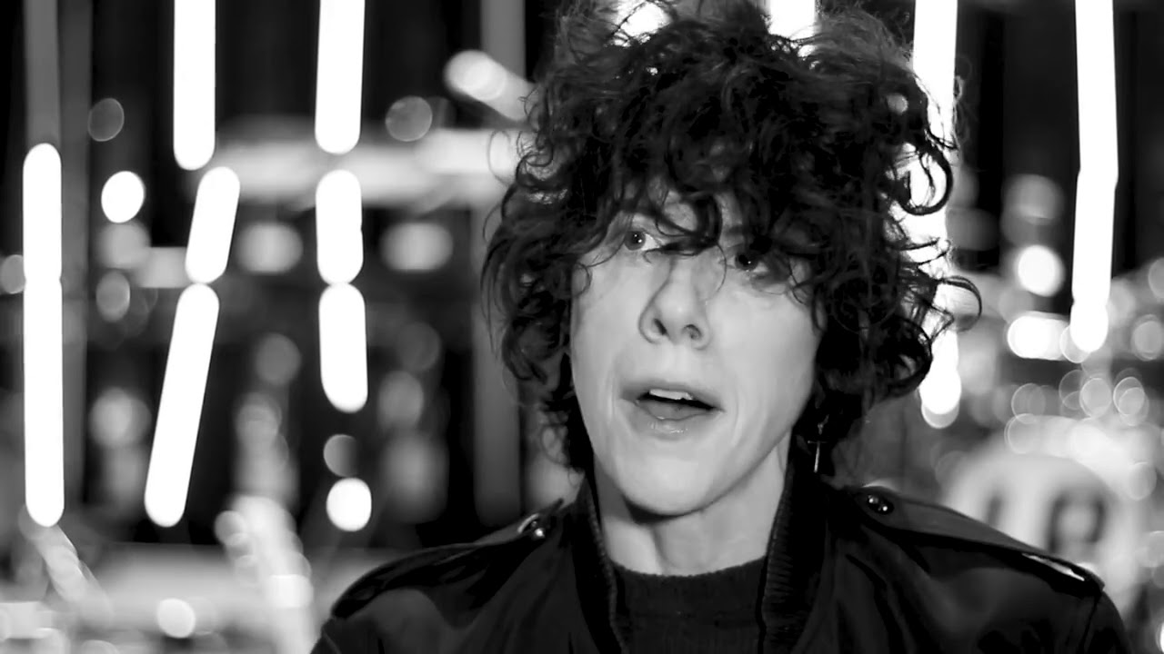 Introducing LP | a 94.7 Hits FM Interview