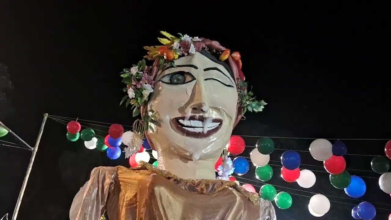 O Zé Pereira na praça de Mariana M-G