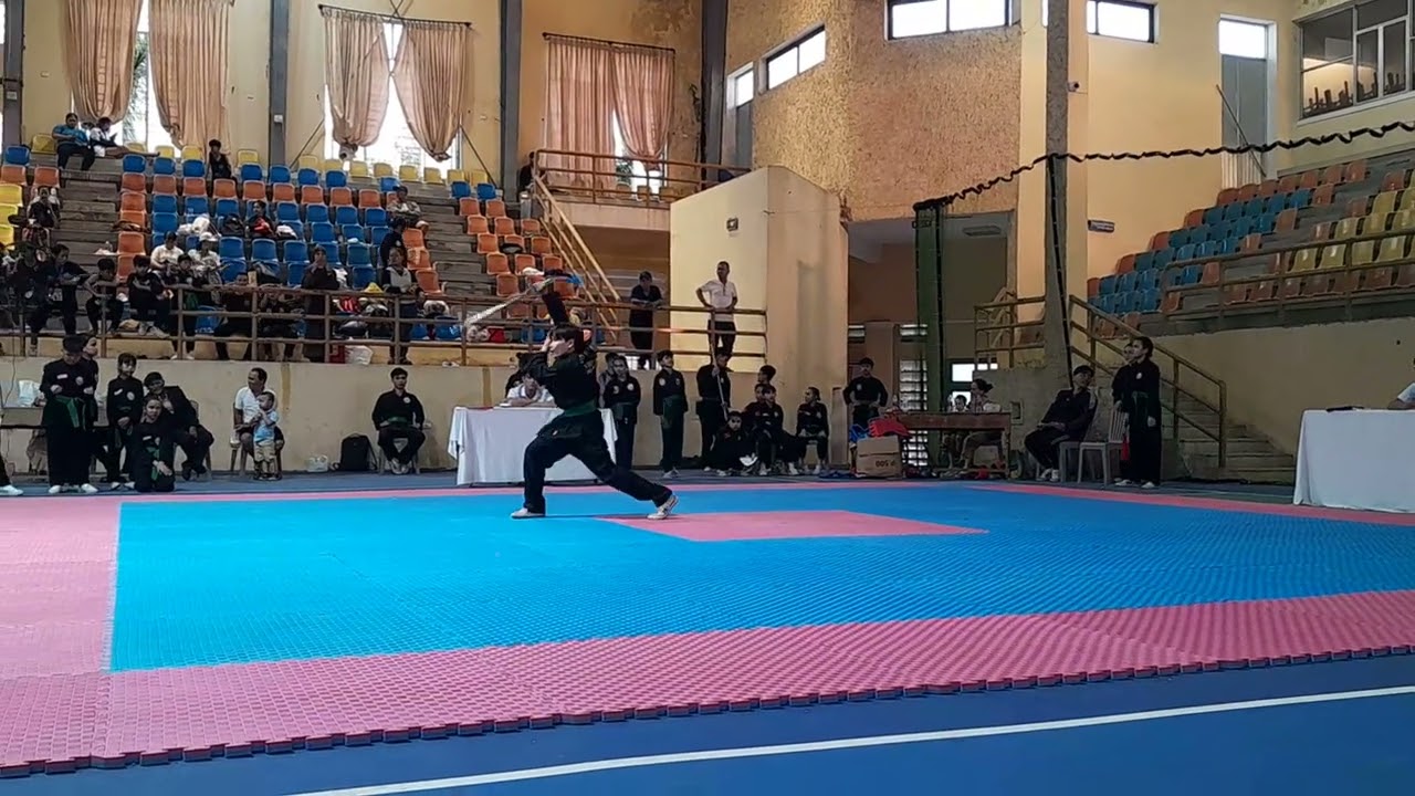 PHẠM NGỌC THÙY DƯƠNG- HCB THANH LONG ĐỘC KIẾM ( Lứa tuổi thanh niên)