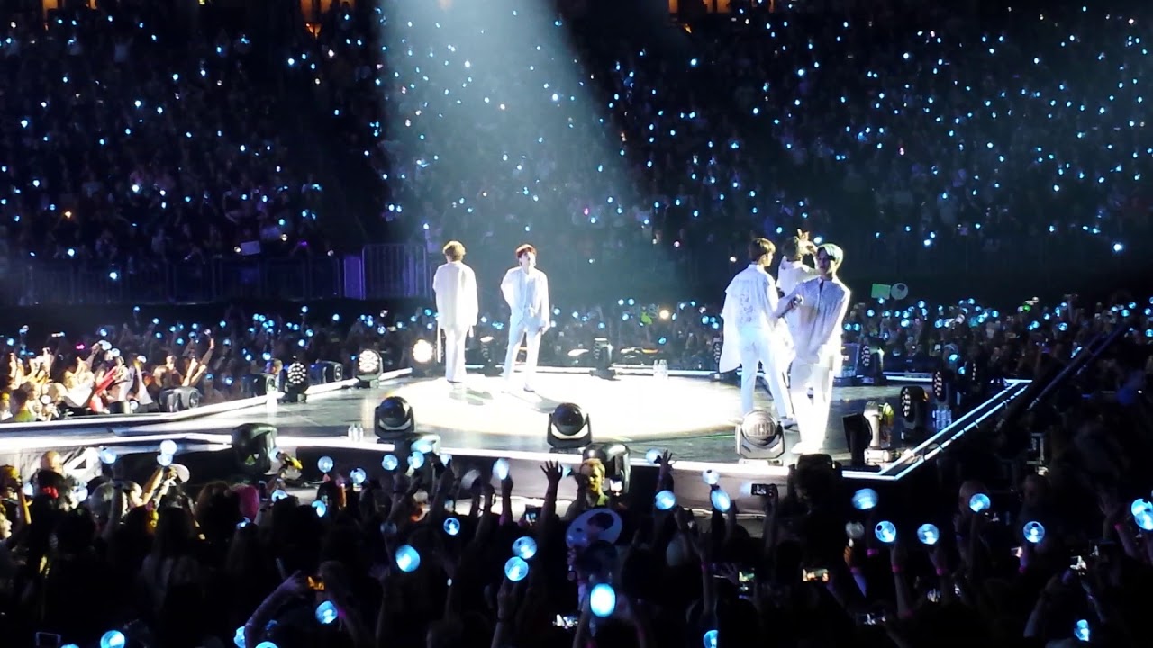 181016 BTS LY Tour Berlin | I need U, Run fancam 직캠