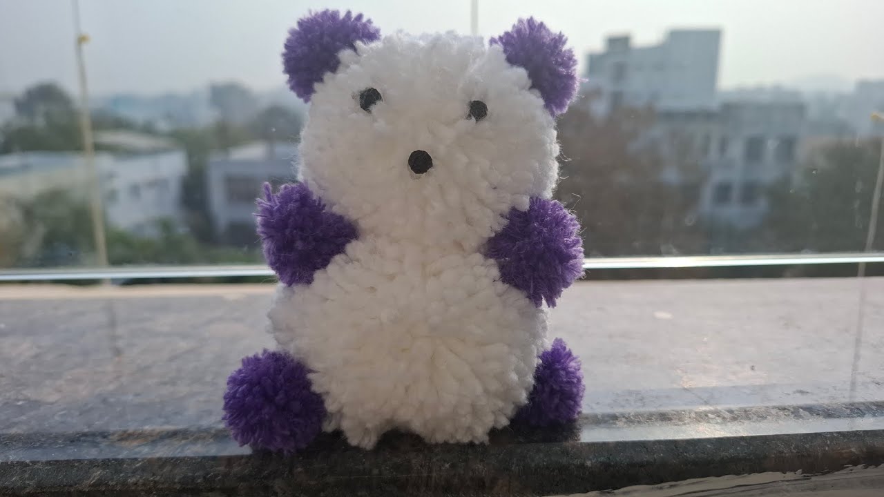 Easy and Amazing woolen pom pom craft idea 