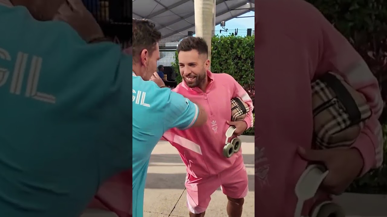 ⚽🔥 Juli&aacute;n Gil busc&oacute; la firma de Messi ✒️  &iquest;Lo logr&oacute;? #shorts