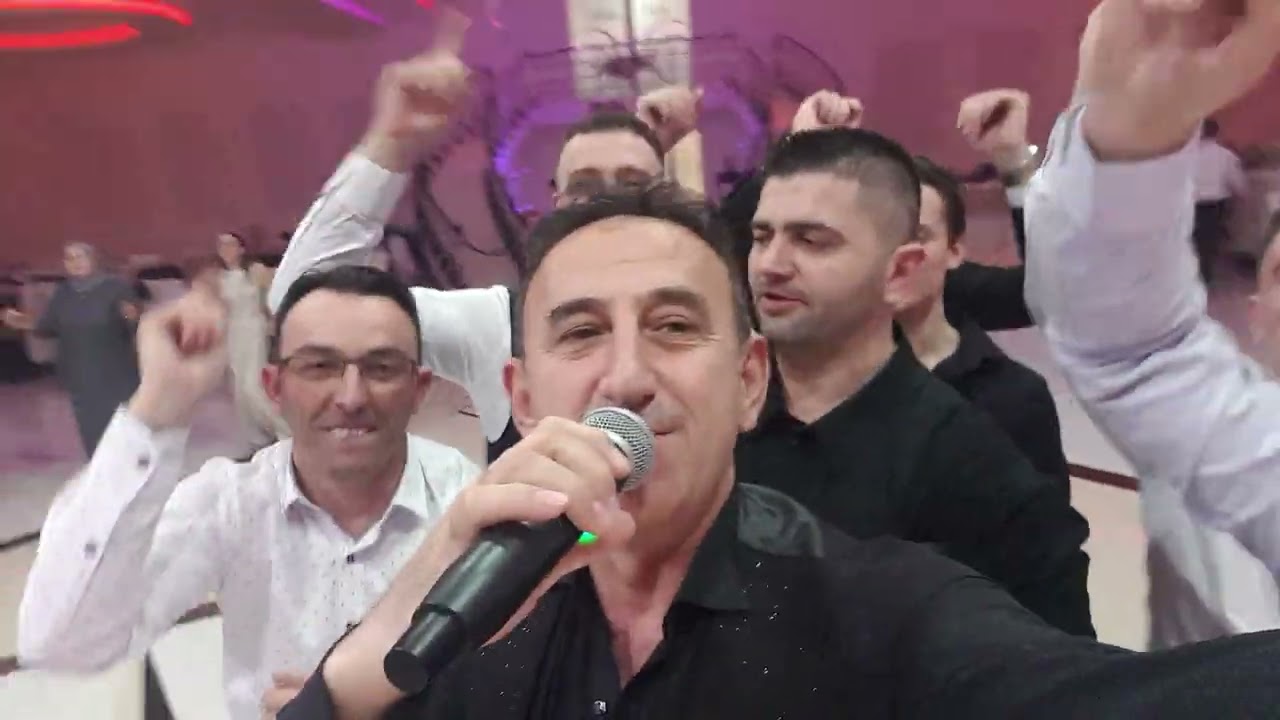 Qysh e do shoqëria live