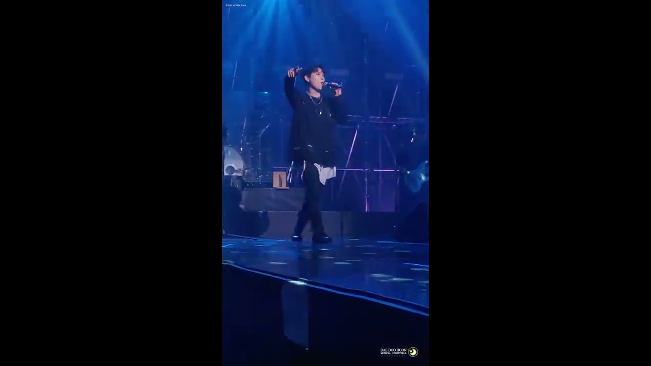 [ 191013 | MY YOUTH ]  Livin' la Vida Loca F.배두훈/강형호 (폰카)
