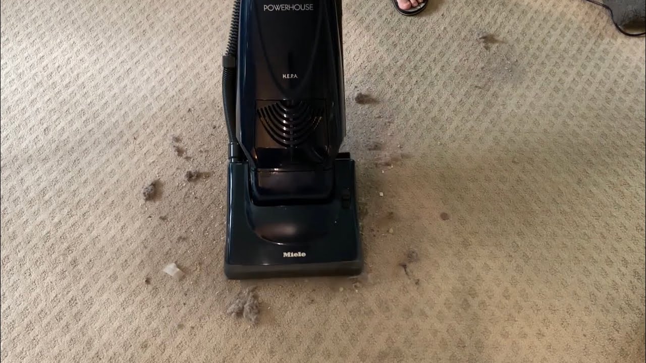 Miele S183 PowerHouse Bagged Upright Vacuum Cleaner - Overview & Demonstration