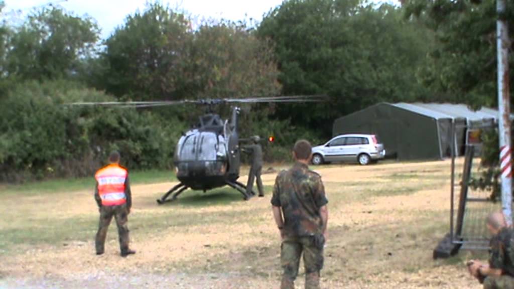 BO 105 der Bundeswehr startet in Oberursel