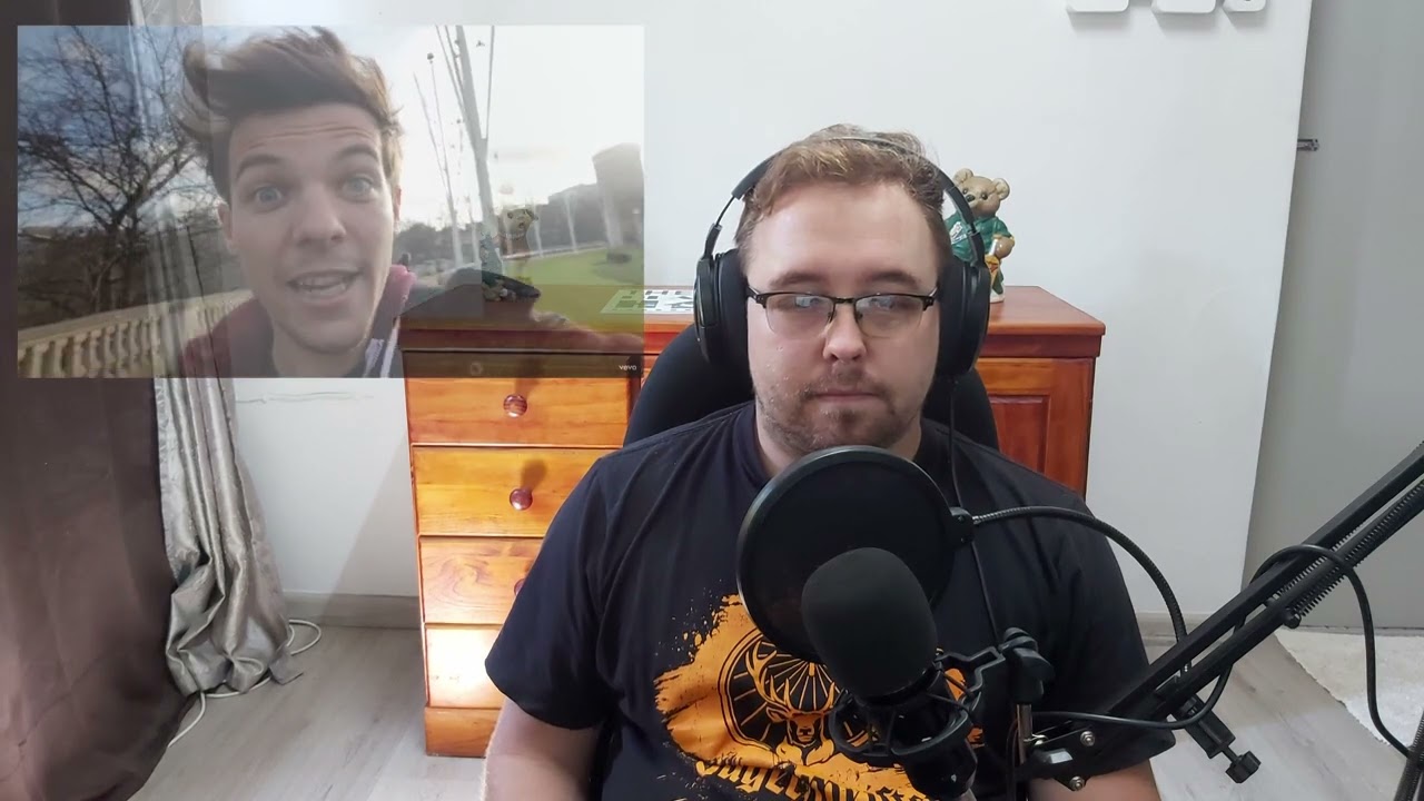 I'm BACK! One Direction - One Way or Another Reaction! The Average Opinion! Reupload