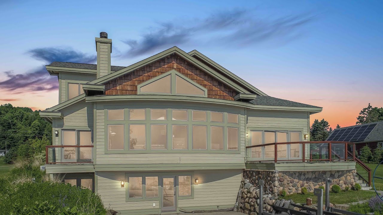 2729 N West Torch Lake Dr, Kewadin, Michigan 49648