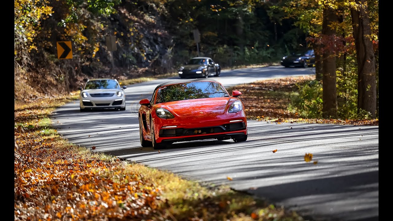 2024 Porsche 718 GTS 4.0 chasing a GT4 in the mountains | 4K 60fps | Fall | No Music | RAW|