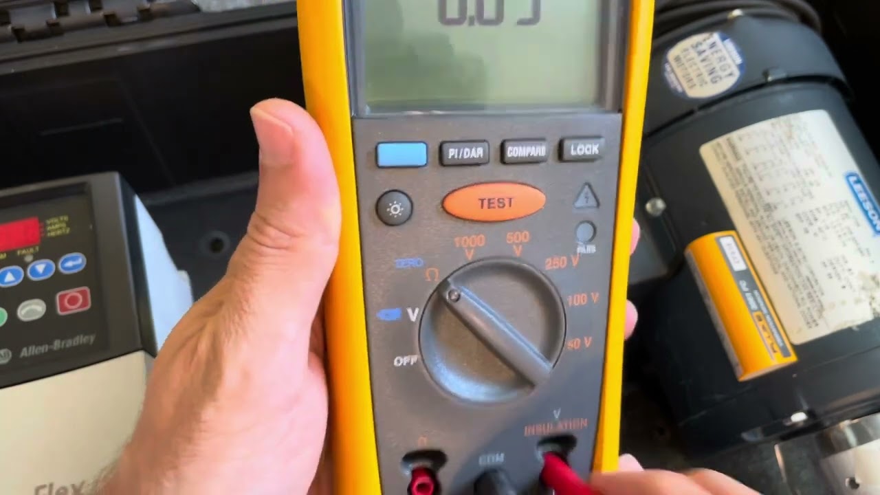 Проверка изоляции Fluke-1507 — Fluke Fridays — Эпизод 106